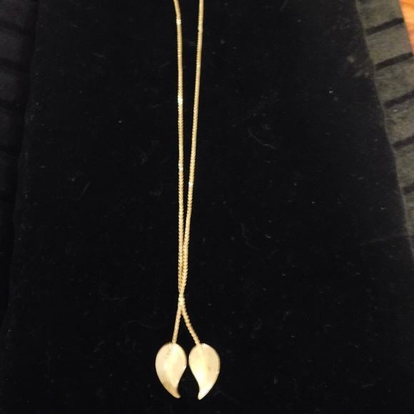 Golden Double Leaf Necklace - Picture 4 of 12